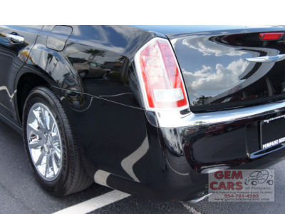 2012 Chrysler 300  Limited
