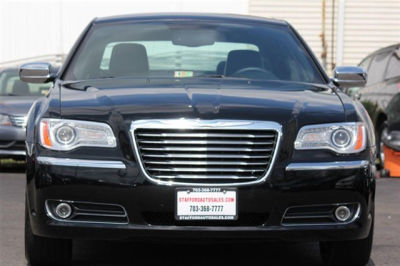 2012 Chrysler 300  Limited