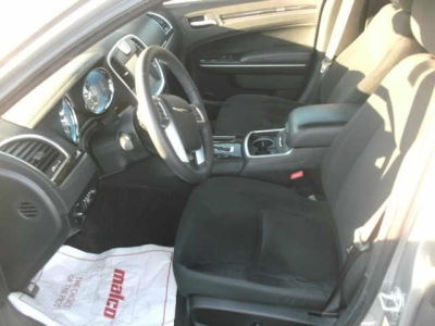 2011 Chrysler 300  Base
