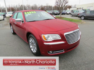 2012 Chrysler 300  Limited