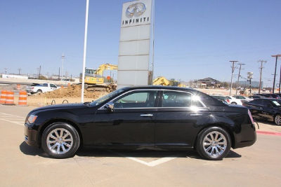 2012 Chrysler 300  Limited