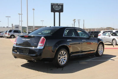 2012 Chrysler 300  Limited