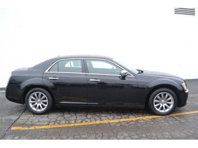 2012 Chrysler 300  Limited
