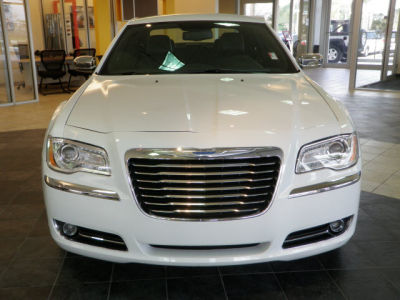 2012 Chrysler 300  Limited