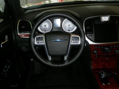 2012 Chrysler 300  Limited