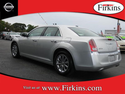 2012 Chrysler 300  Limited