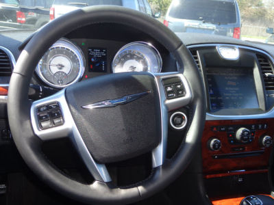 2012 Chrysler 300  Limited