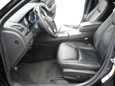 2011 Chrysler 300  Limited