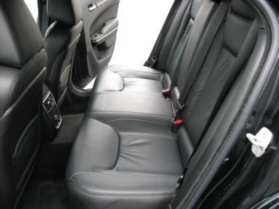 2011 Chrysler 300  Limited