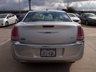 2012 Chrysler 300  Limited