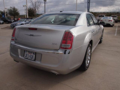 2012 Chrysler 300  Limited