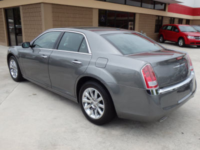 2012 Chrysler 300  Limited