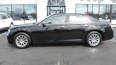 2012 Chrysler 300  Limited