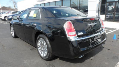 2012 Chrysler 300  Limited