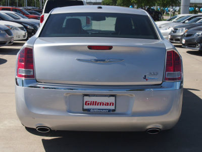 2012 Chrysler 300  Limited