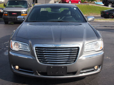 2012 Chrysler 300  Limited
