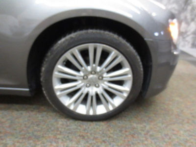 2011 Chrysler 300  Limited