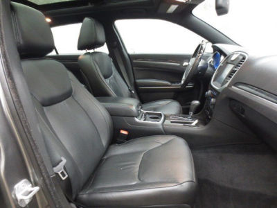 2011 Chrysler 300  Limited