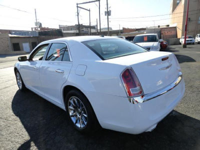 2012 Chrysler 300  Limited