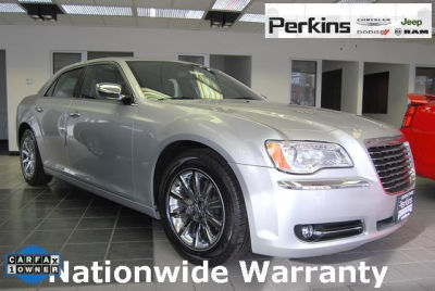 2012 Chrysler 300  Limited