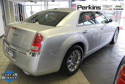 2012 Chrysler 300  Limited