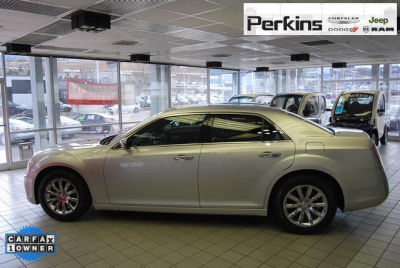 2012 Chrysler 300  Limited