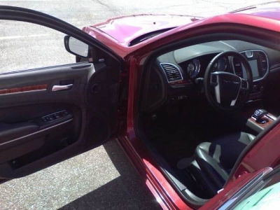 2012 Chrysler 300  Limited