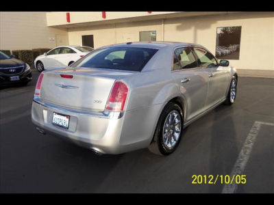 2012 Chrysler 300  Limited