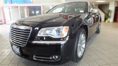 2012 Chrysler 300  Limited