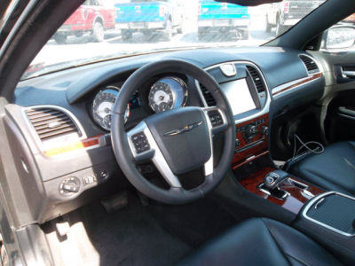 2012 Chrysler 300  Limited