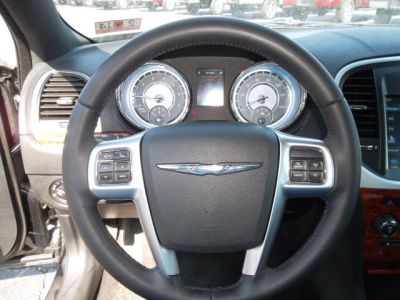 2012 Chrysler 300  Limited