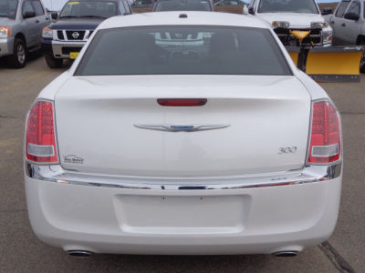 2011 Chrysler 300  Base