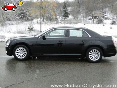 2013 Chrysler 300  Base