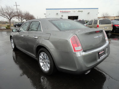 2012 Chrysler 300  Limited