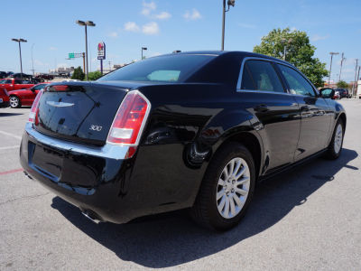 2012 Chrysler 300