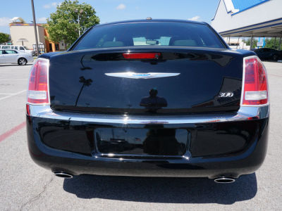 2012 Chrysler 300