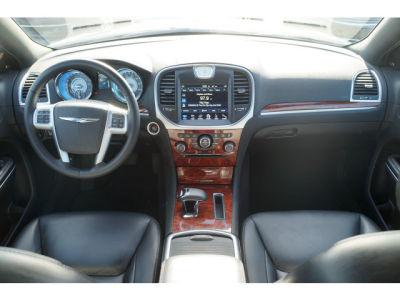 2012 Chrysler 300  Limited