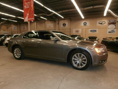 2012 Chrysler 300  Limited