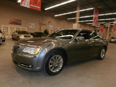 2012 Chrysler 300  Limited