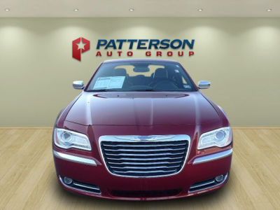 2012 Chrysler 300  Limited
