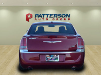 2012 Chrysler 300  Limited