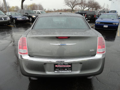 2012 Chrysler 300  Limited