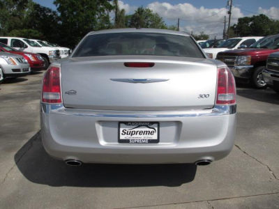 2012 Chrysler 300  Limited