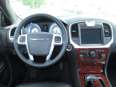 2012 Chrysler 300  Limited