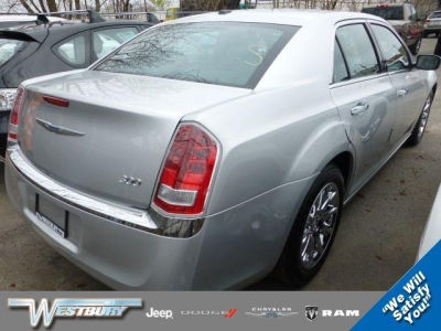 2012 Chrysler 300  Limited