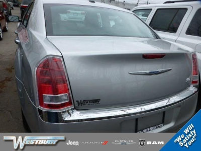 2012 Chrysler 300  Limited