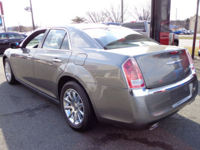 2012 Chrysler 300  Limited