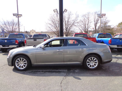 2012 Chrysler 300  Limited