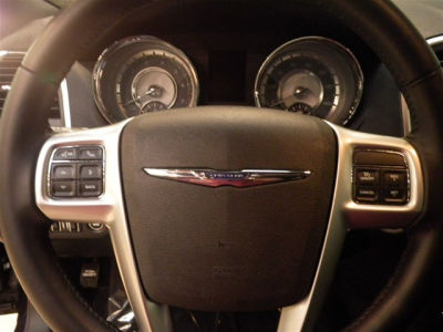 2012 Chrysler 300  Limited