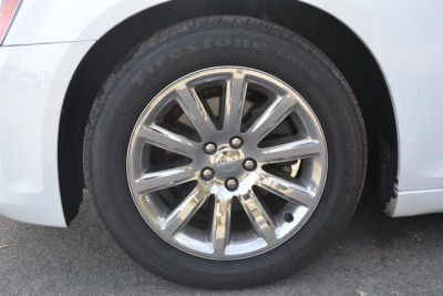 2012 Chrysler 300  Limited